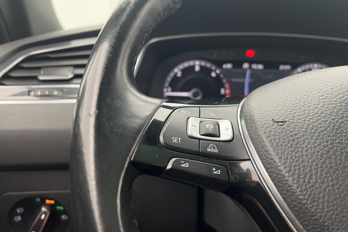 Volkswagen Tiguan Allspace GTS 4M R-Line 7-Sits Cockpit Pano