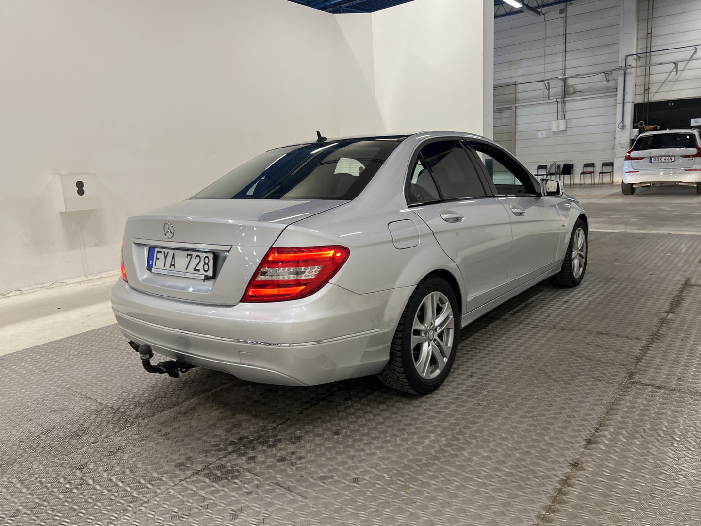 Mercedes-Benz C 180 156hk Avantgarde Navi Drag Elstolar