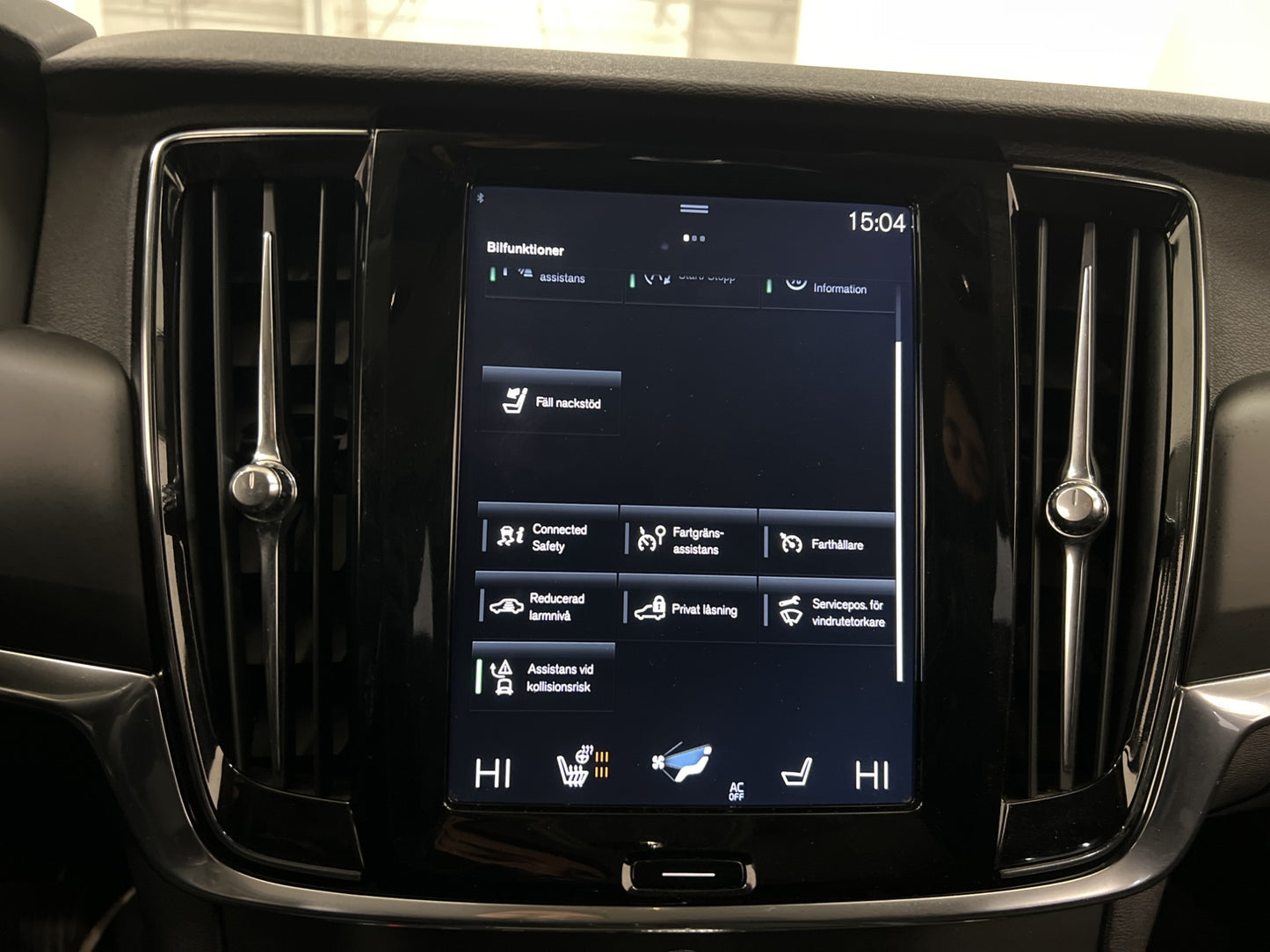 Volvo V90 D3 150hk Business VOC Värm Navi CarPlay Drag