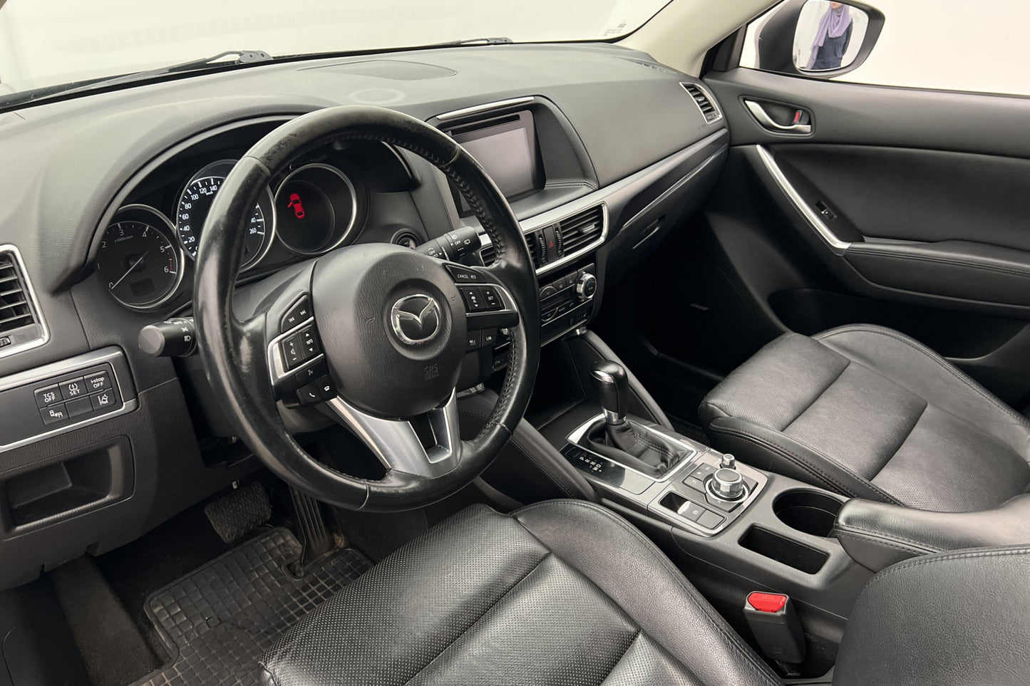 Mazda CX-5 2.2 AWD 175hk Optimum Skinn Kamera Navi Drag