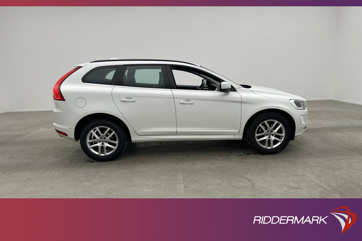 Volvo XC60 D4 190hk AWD Classic Momentum D-Värmare Drag VOC