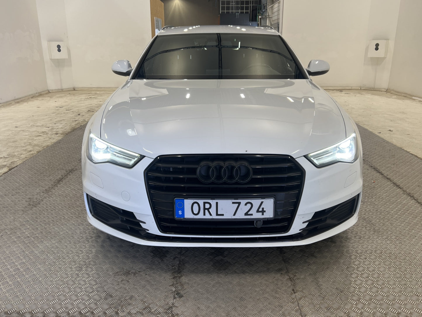 Audi A6 Avant 2.0 TDI ultra 190hk Sport Edition Drag P-sens