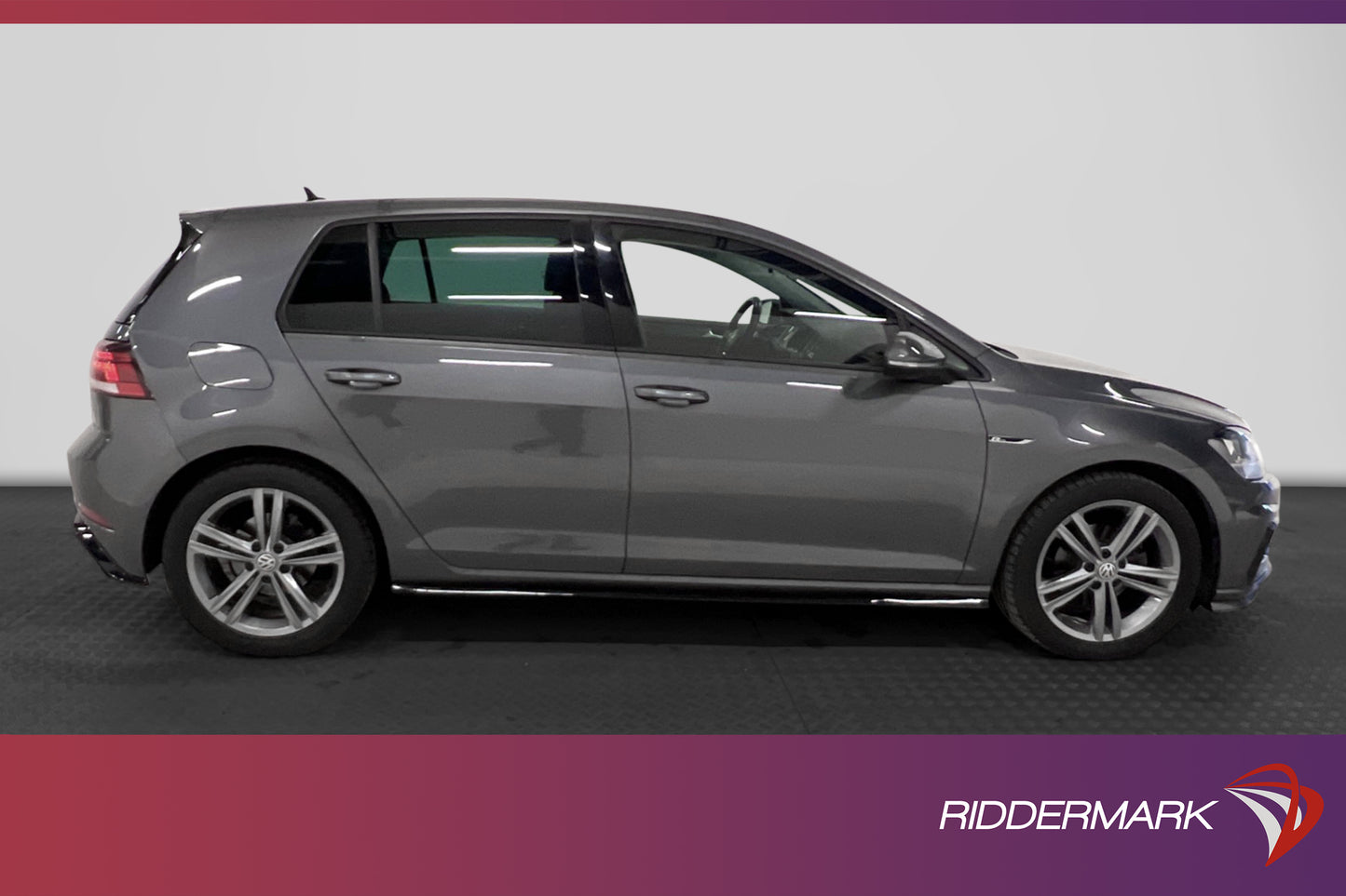 Volkswagen Golf 1.0 TSI 110hk R-Line Backkamera 0,43L/mil