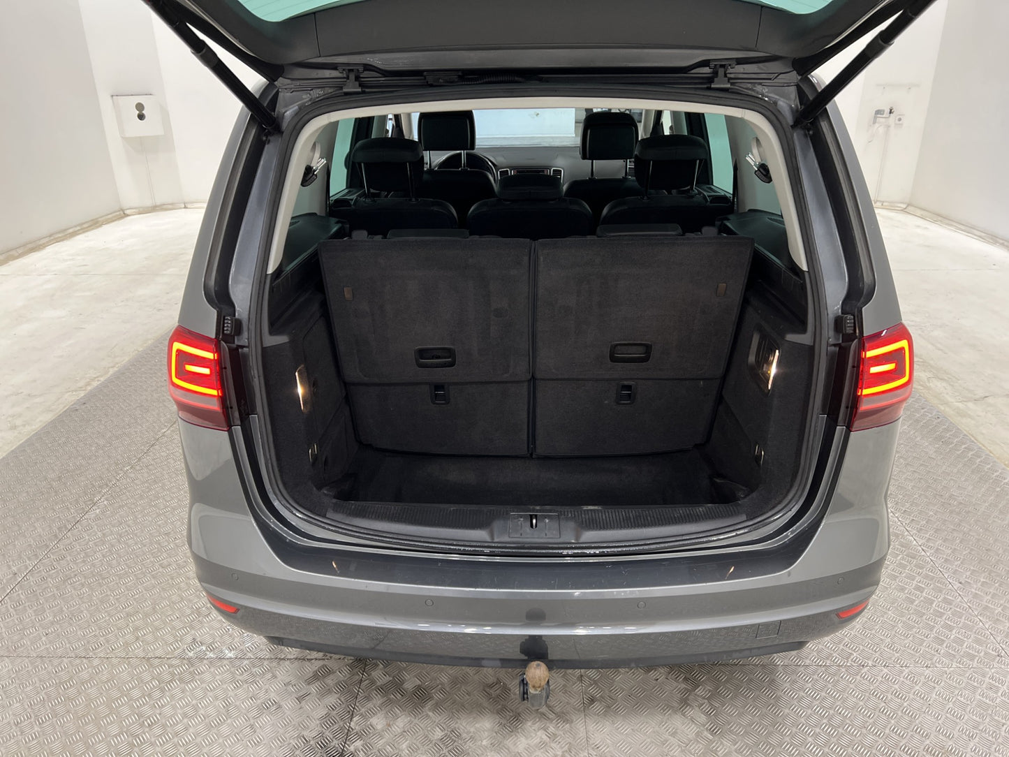 Volkswagen Sharan 2.0 TDI 4M 7-Sits Premium D-värme B-kamera