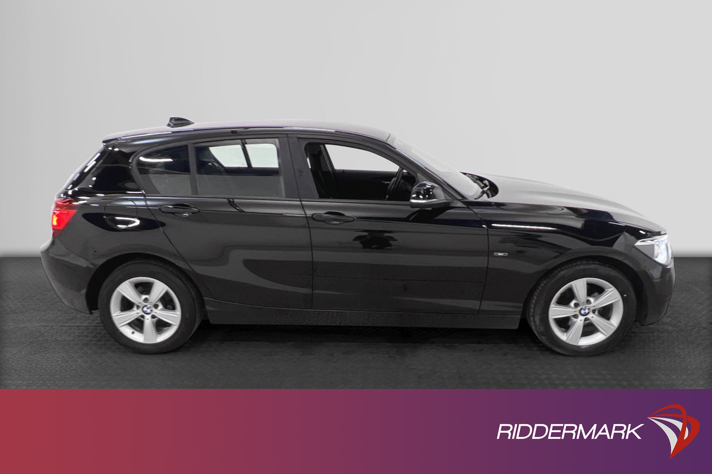 BMW 116i 136hk PDC 0,45L/mil 668kr Skatt