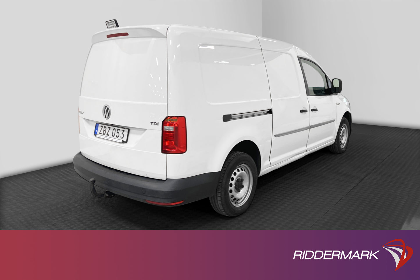 Volkswagen Caddy Maxi 2.0TDI Värmare Drag B-Kamera Moms