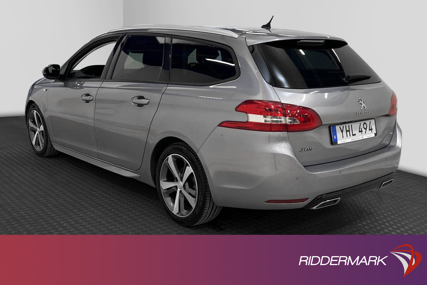 Peugeot 308 1.2 e-THP Style Kamera Pano Navi Motorvärmare