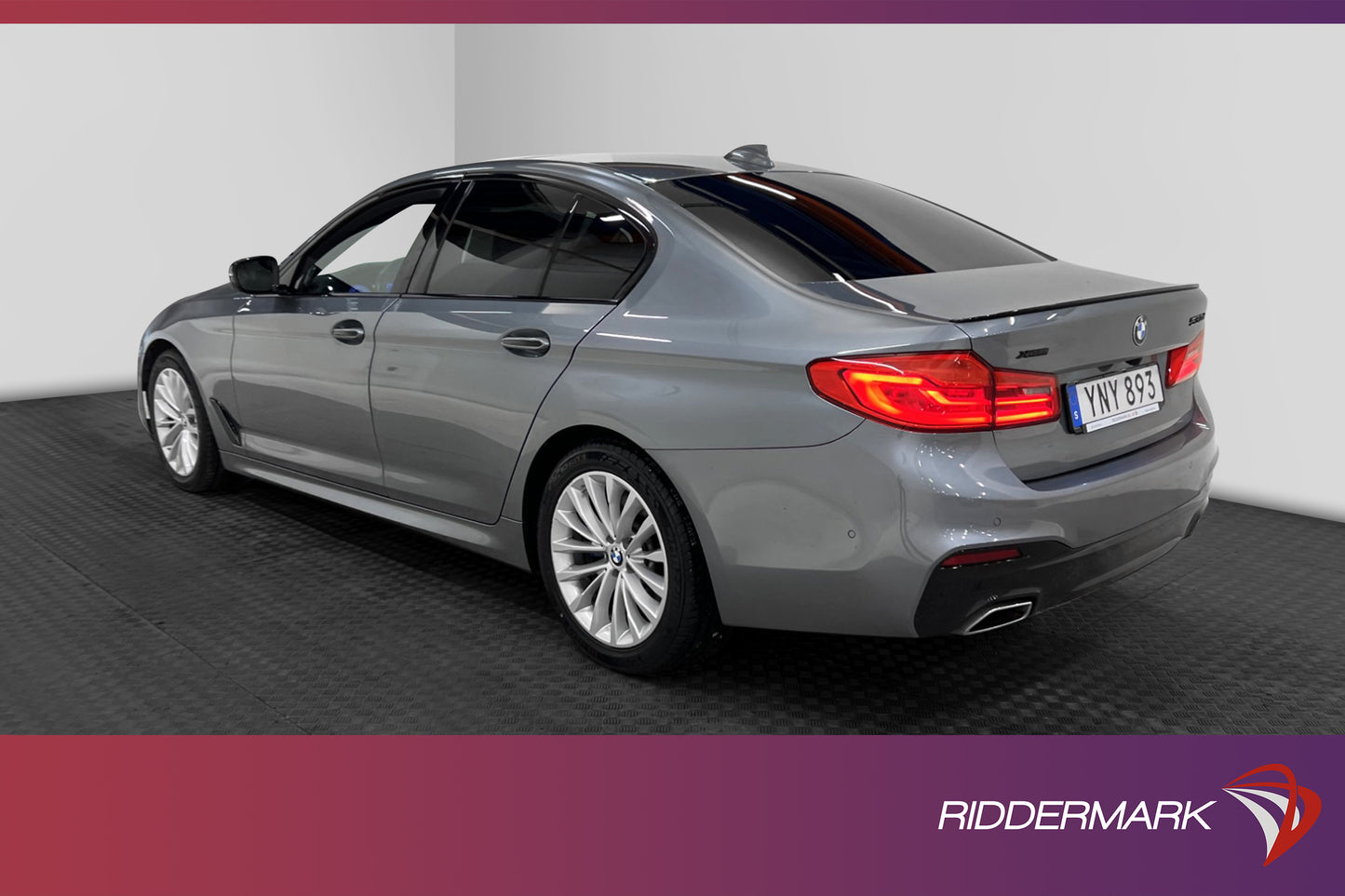 BMW 530d xDrive M Sport Innovation Pano H/K  Shadow 360° HUD