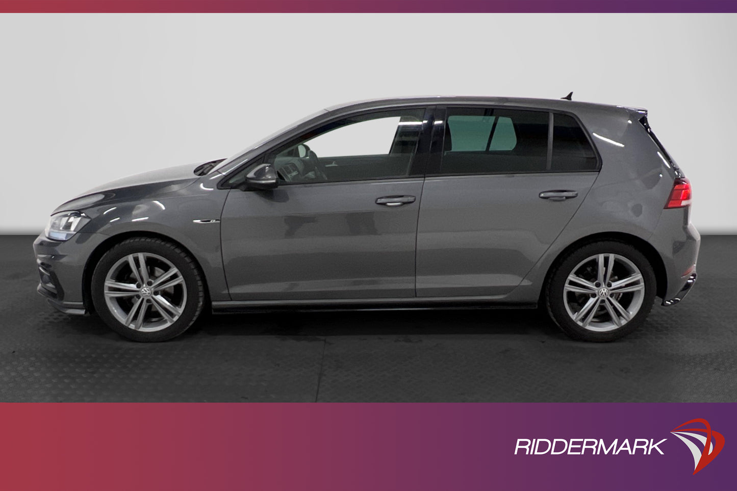 Volkswagen Golf 1.0 TSI 110hk R-Line Backkamera 0,43L/mil