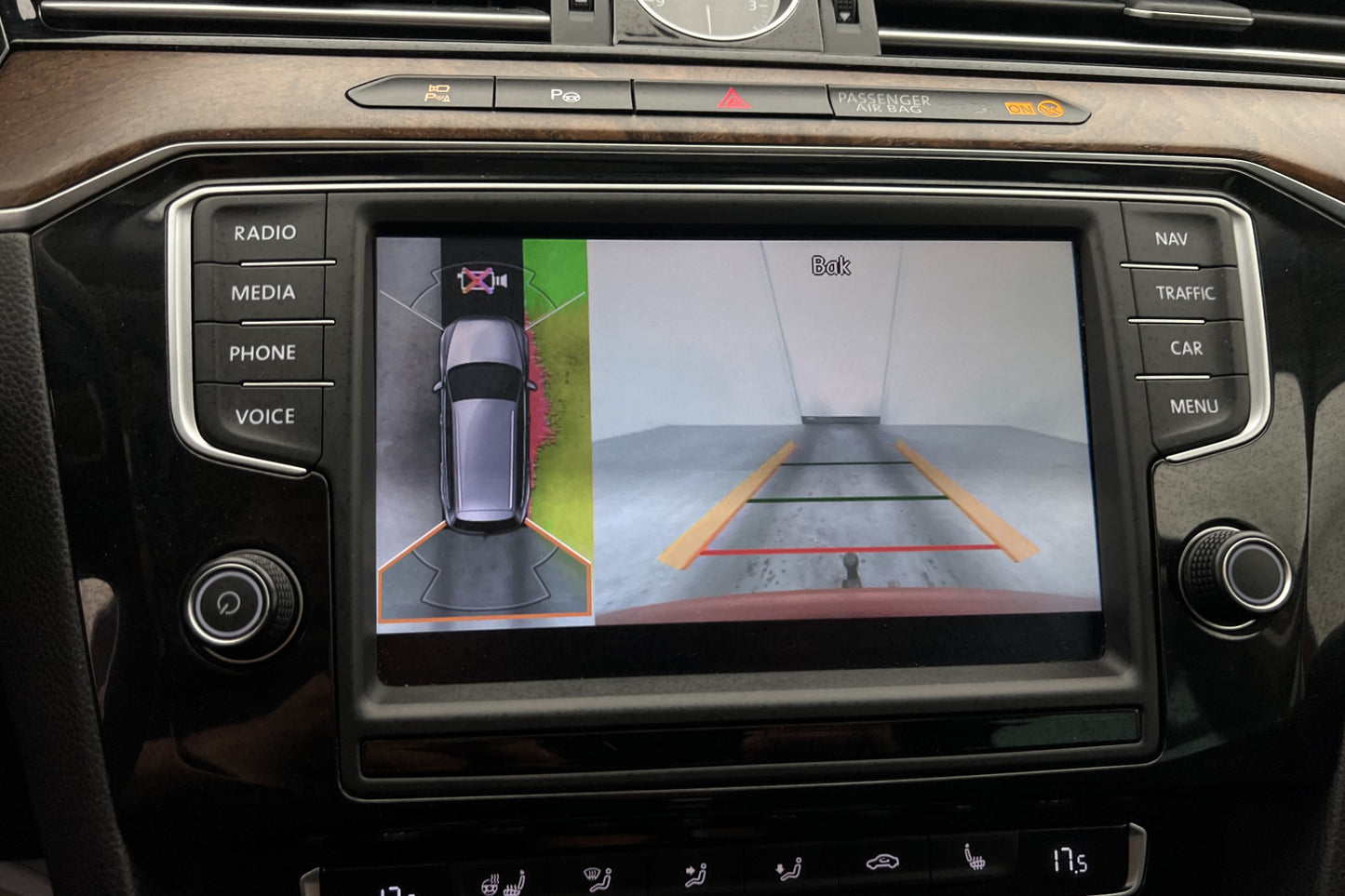 Volkswagen Passat Alltrack TSI 4M 220hk Värm Cockpit Pano