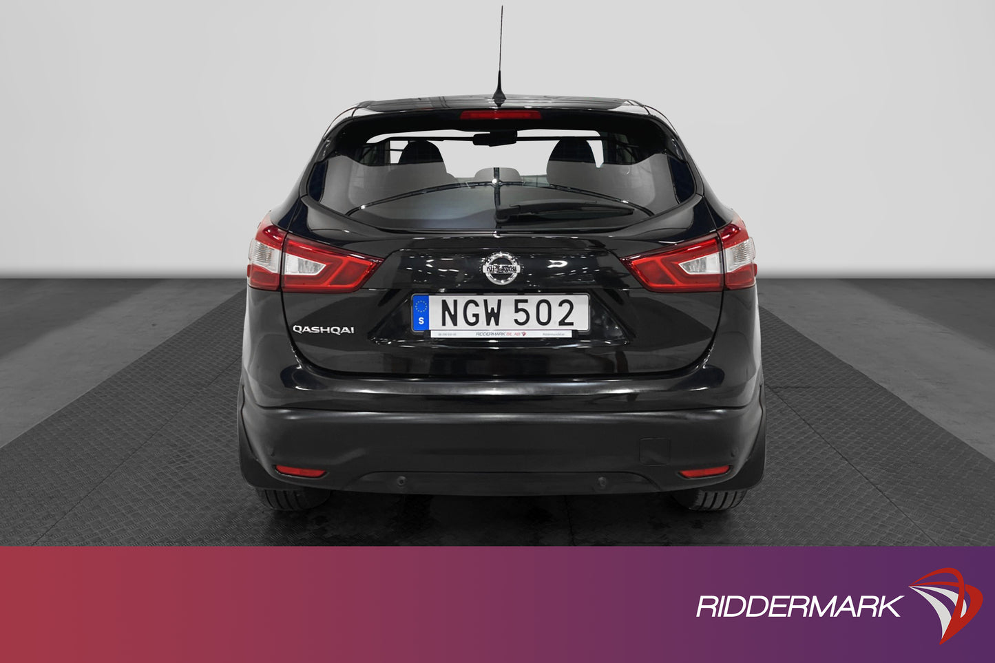 Nissan Qashqai 1.6 dCi XTRONIC 130hk B-Kamera Navi Nyservad