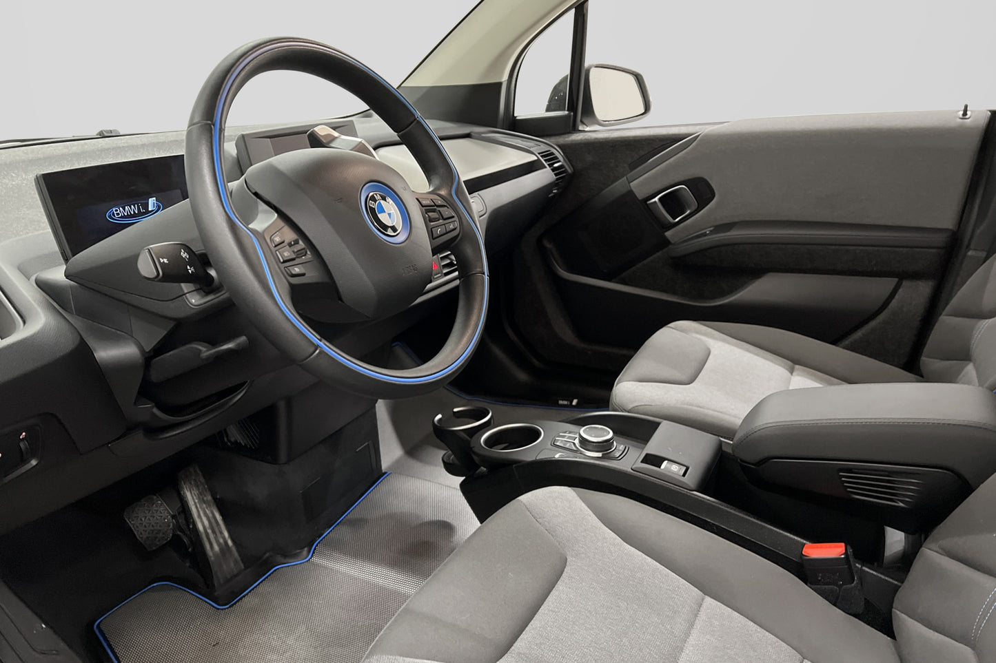 BMW i3s 120 Ah Comfort Advanced Sensorer Navi Snabbladdning