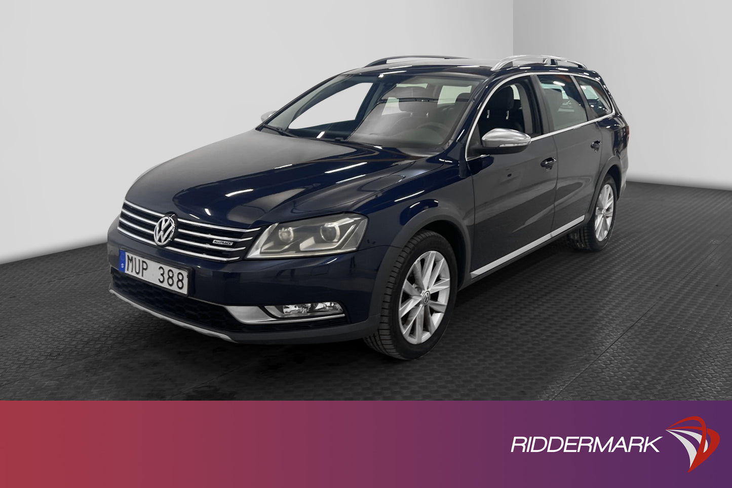 Volkswagen Passat Alltrack 2.0 TDI 170hk 4M B-Kamera Skinn