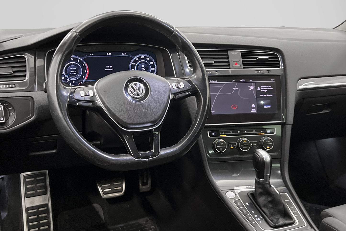 Volkswagen Golf Alltrack 4M 180hk Pano Cockpit Värm Dynaudio