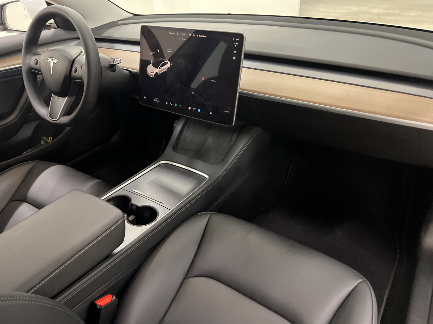 Tesla Model 3 Standard Range Plus 325hk Svensålsd MOMS AP