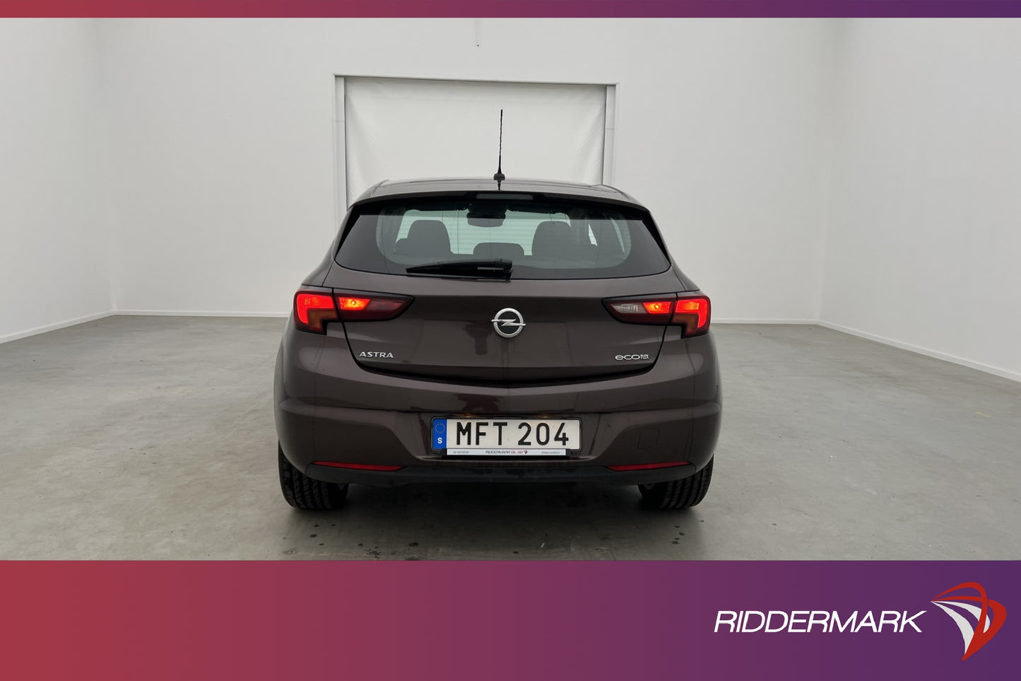 Opel Astra 1.0 105hk Enjoy Sensorer Rattvärmare Välservad