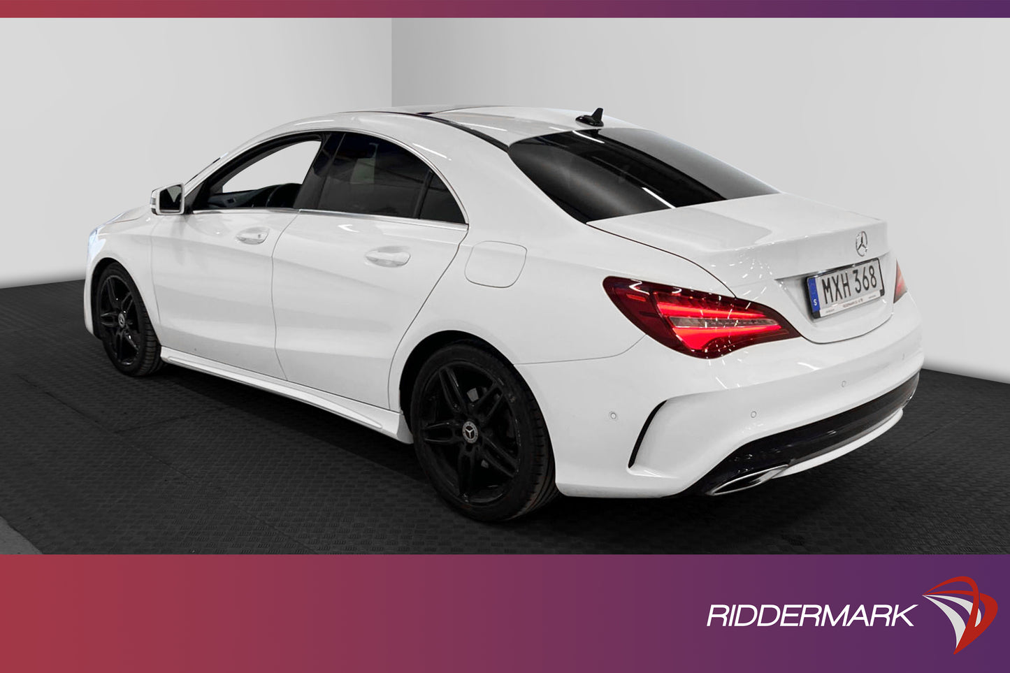 Mercedes-Benz CLA 200 156hk AMG Pano Kamera Skinn/Alcantara