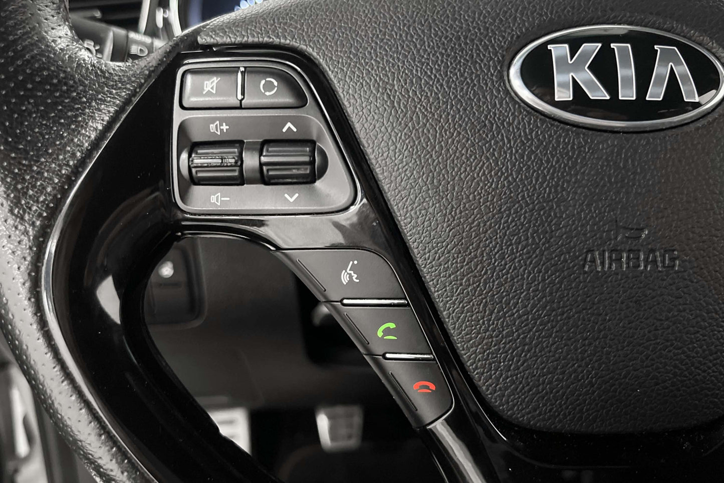 Kia cee'd Pro GT 204hk Navigation Keyless Sportsäten