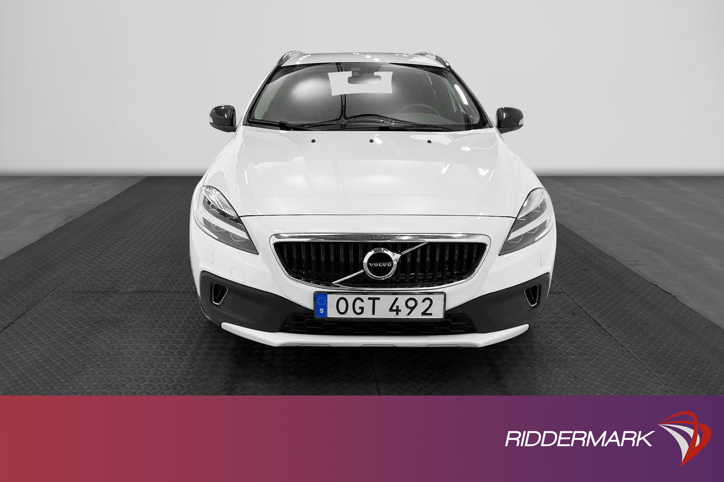 Volvo V40 Cross Country T3 152hk 2 Bruk Drag 2436kr Skatt