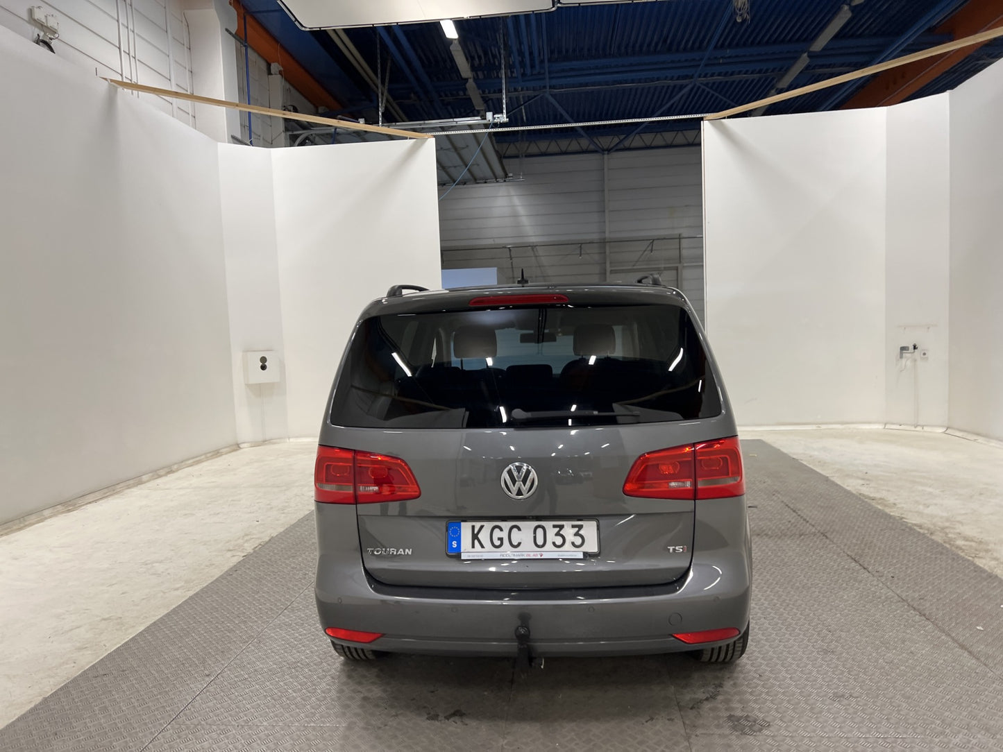 Volkswagen Touran 140hk Familypkt 7-Sits B-Kamera Drag Nybes