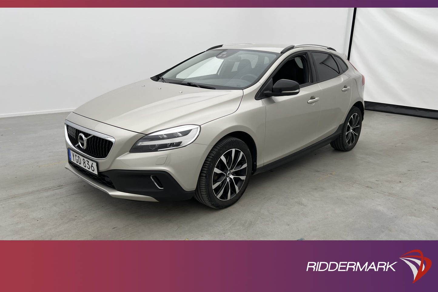 Volvo V40 Cross Country T4 AWD Momentum VOC Sensorer Drag