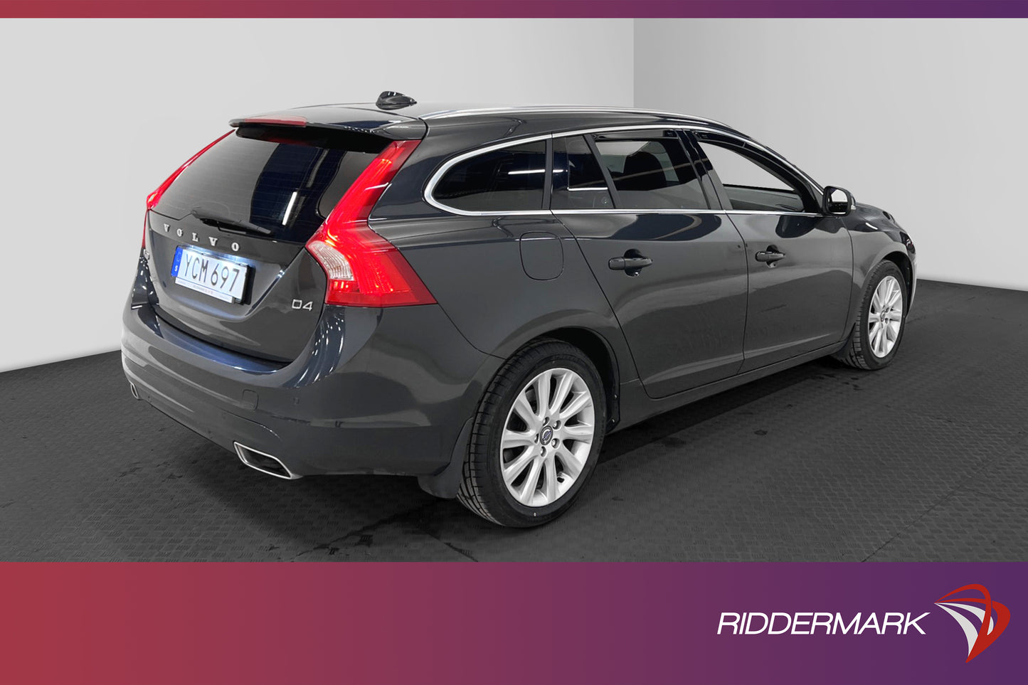 Volvo V60 D4 190hk Summum VOC Taklucka Värmare Navi BLIS