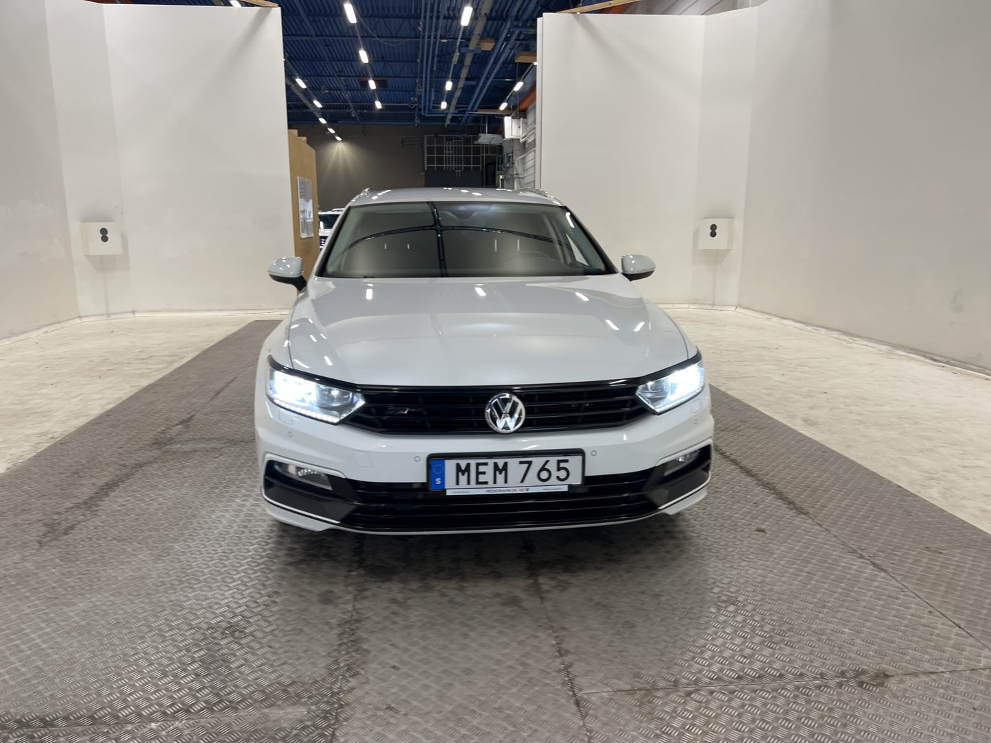 Volkswagen Passat 4M 190hk R-Line Cockpit Värmare Drag BLIS