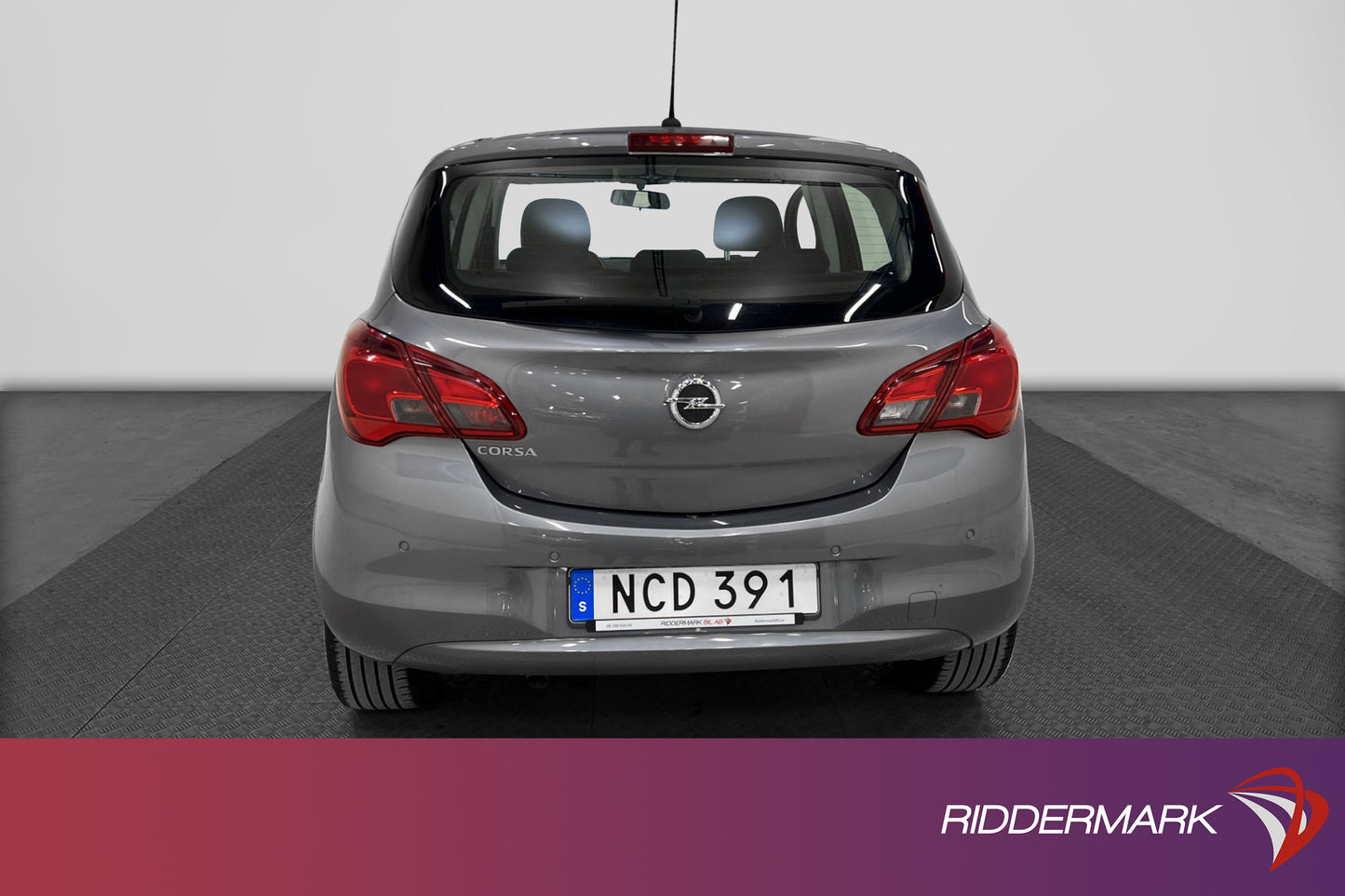 Opel Corsa 5-dörrar 1.4 90HK Carplay PDC 0,44l/mil