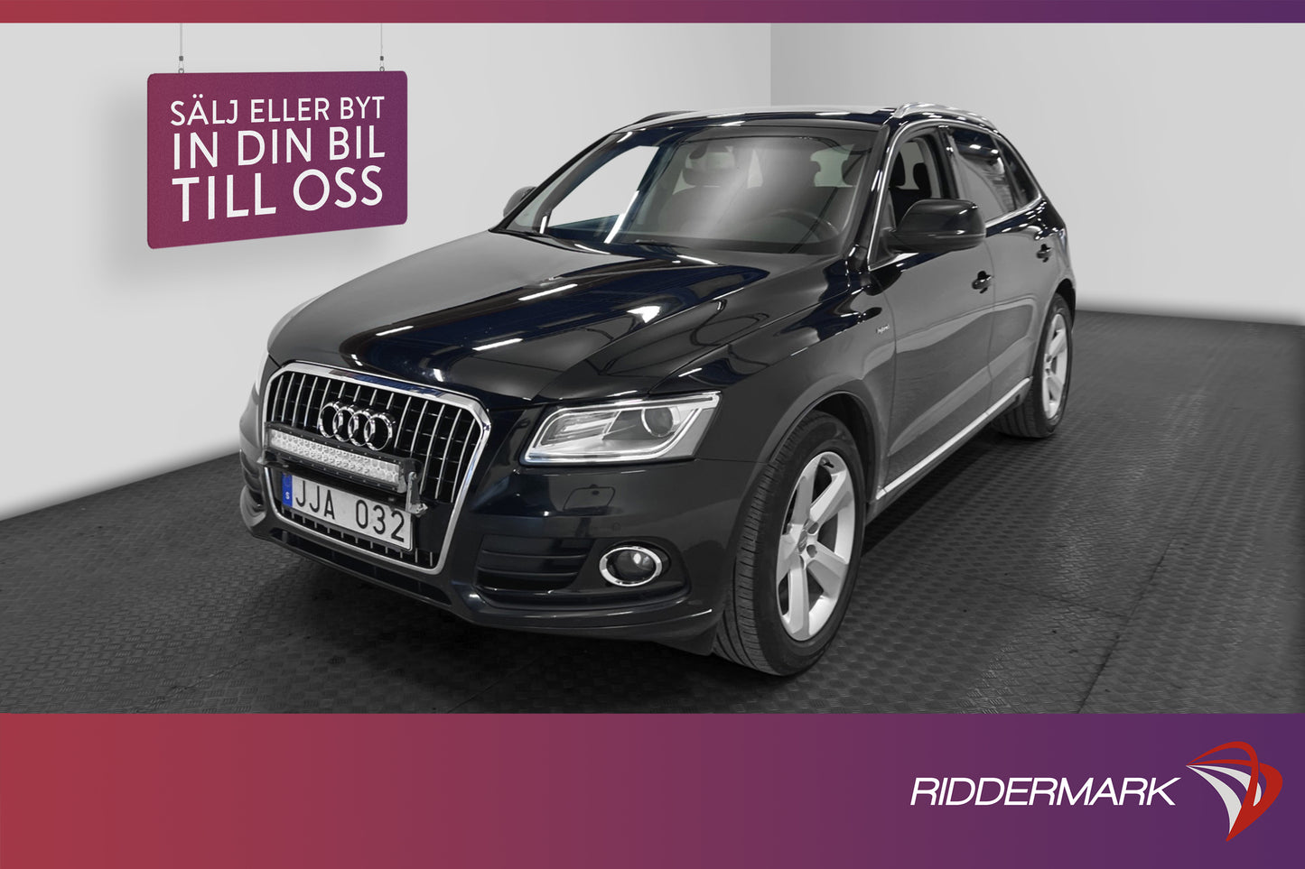 Audi Q5 2.0TFSI hybrid 245hk Quattro Skinn B&O Kamera M-värm