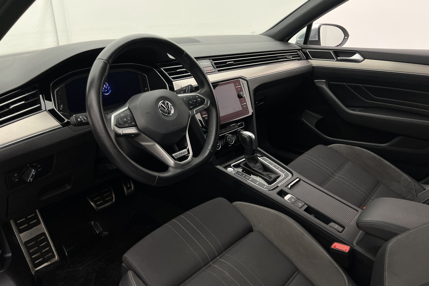 Volkswagen Passat Alltrack 4M 190hk Executive Cockpit Värm