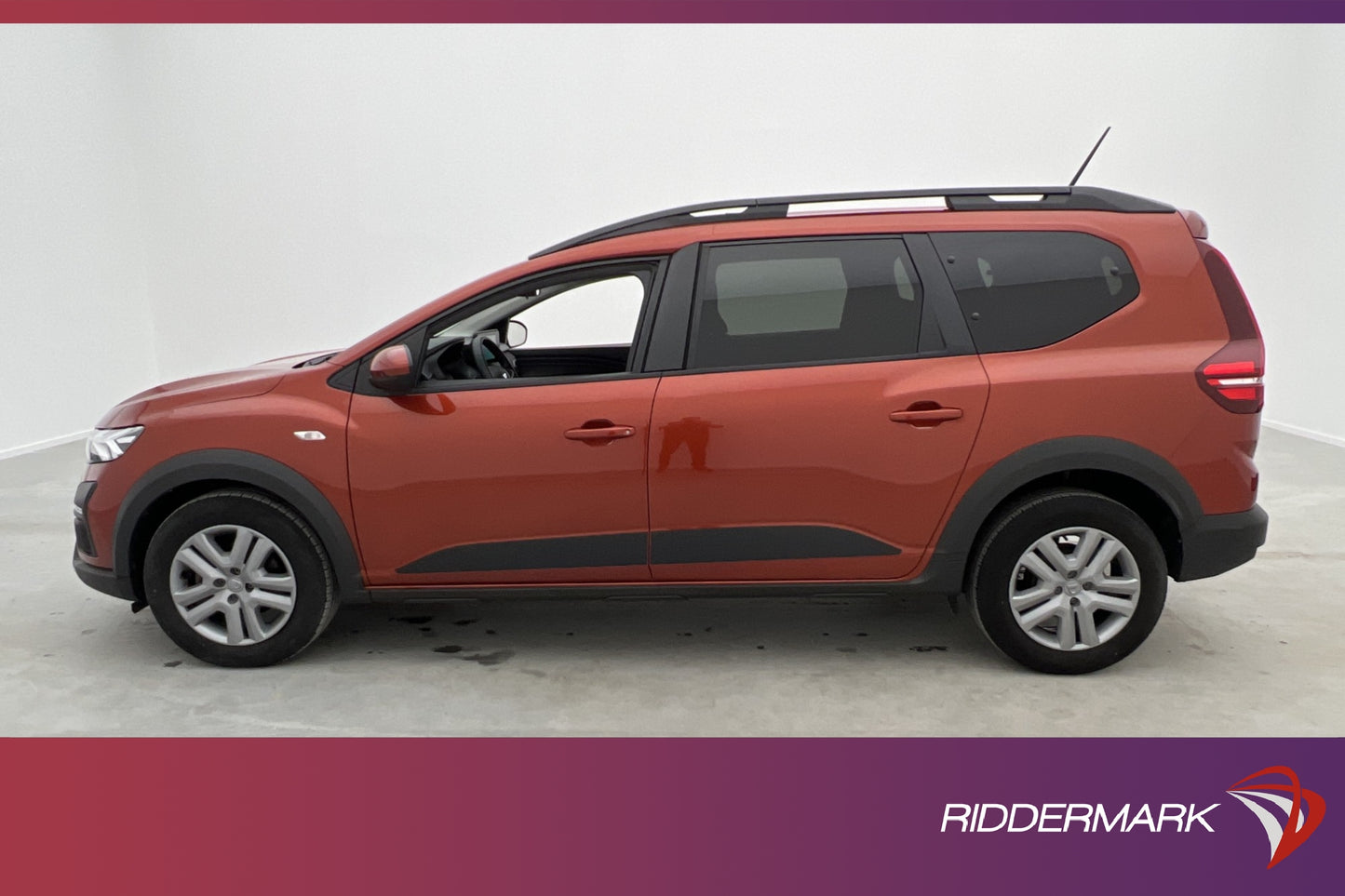 Dacia Jogger 1.0 TCe 110hk 7-sits Sensorer CarPlay 0.57L/mil