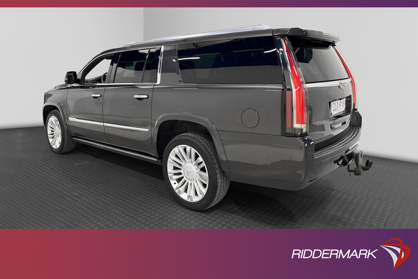 Cadillac Escalade ESV Platinum 4WD 426hk Skinn Taklucka 7Sit