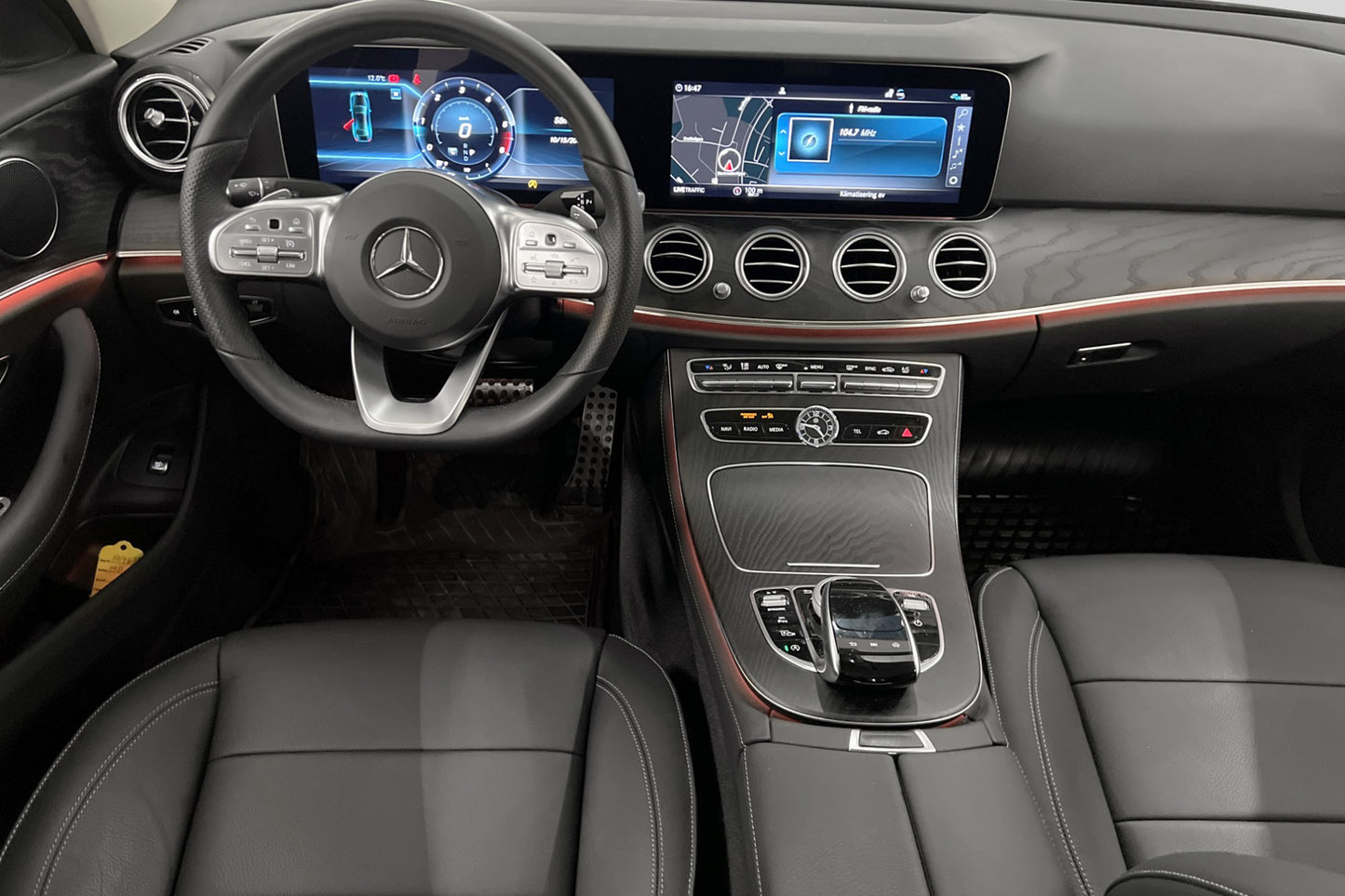 Mercedes-Benz  E 220 d 194hk AMG Värmare Wide 360° Navi