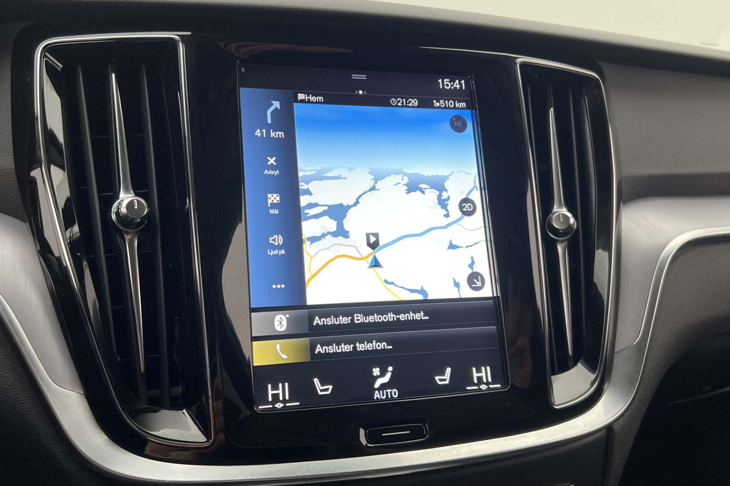 Volvo V60 D3 150hk Advanced VOC Värmare Kamera Navi CarPlay