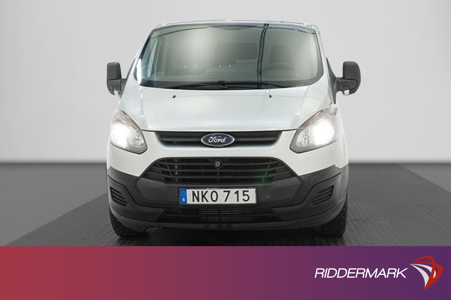 Ford Transit Custom 2.2 TDCI 3-sits Värmare Dragkrok Moms