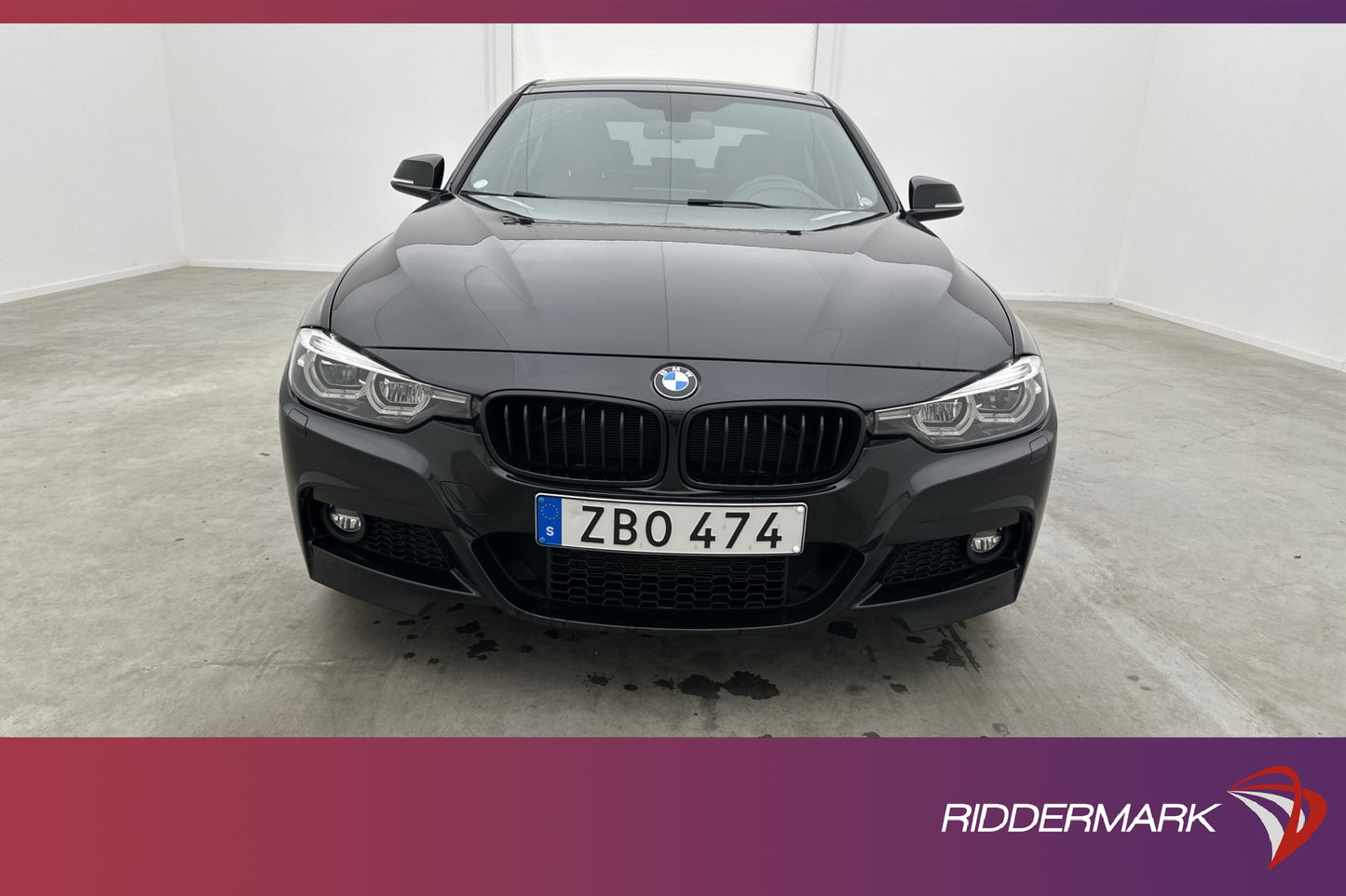 BMW 330 i Sedan 252hk M Sport HiFi Navi Cockpit Skinn