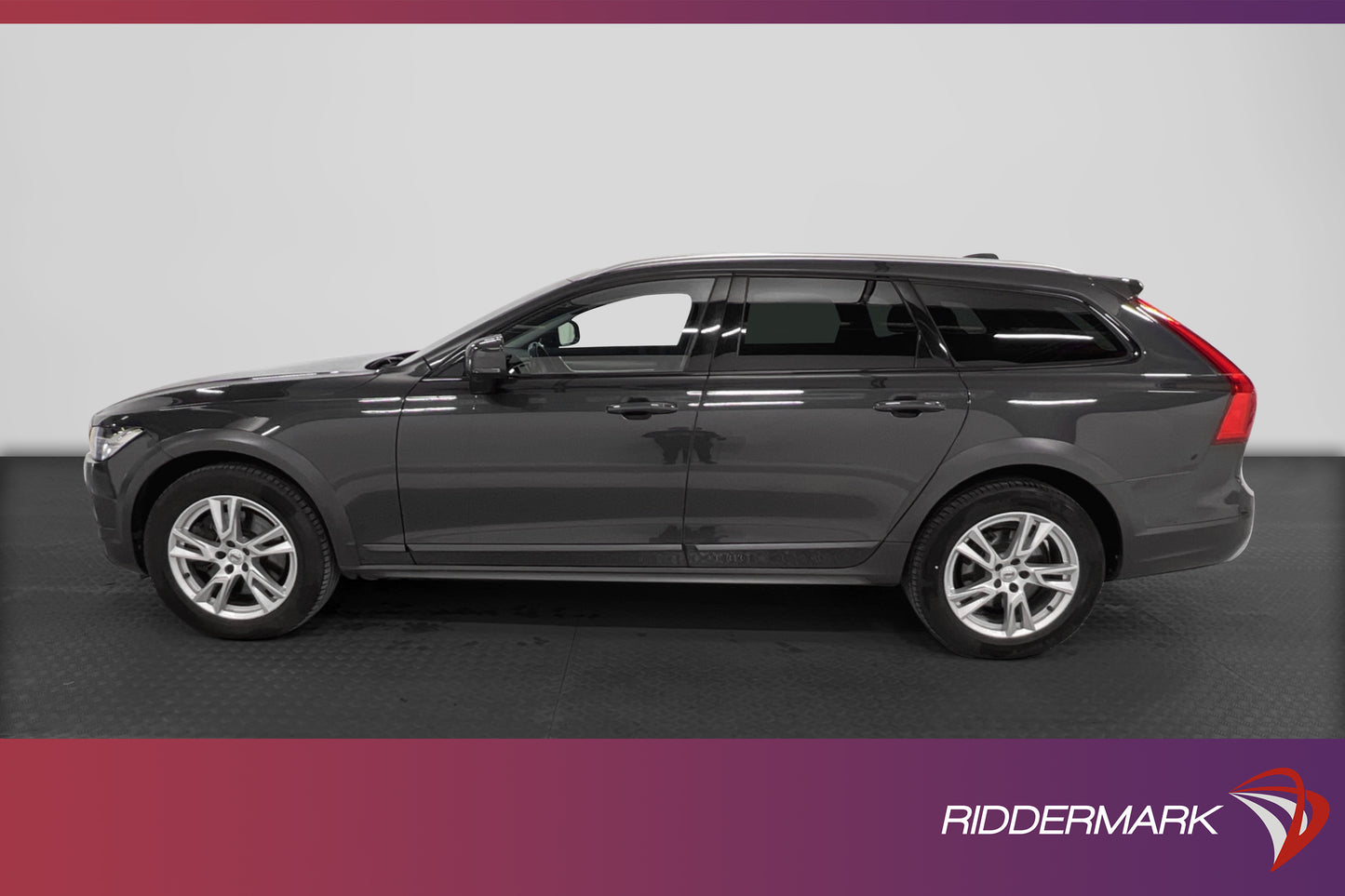 Volvo V90 Cross Country D4 AWD Momentum VOC Drag PDC 190hk