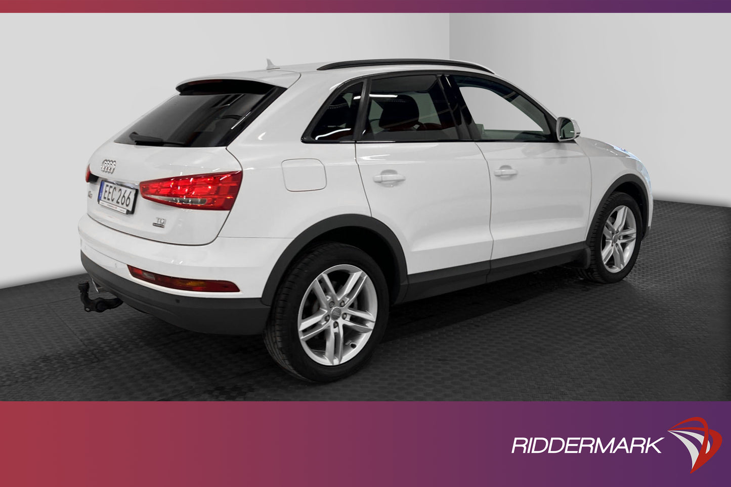 Audi Q3 2.0 TDI quattro  Sport Comfort Navi Drag 0.54L/Mil