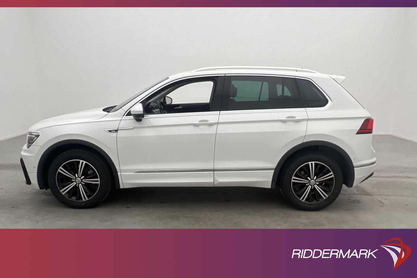 Volkswagen Tiguan 2.0 TDI 4M 190hk R-Line Värm Cockpit Drag