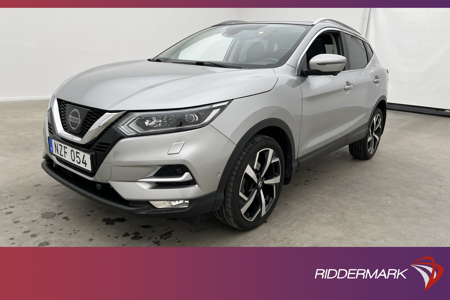 Nissan Qashqai 1.2 DIG-T 115hk Tekna Pano 360° Navi Keyless