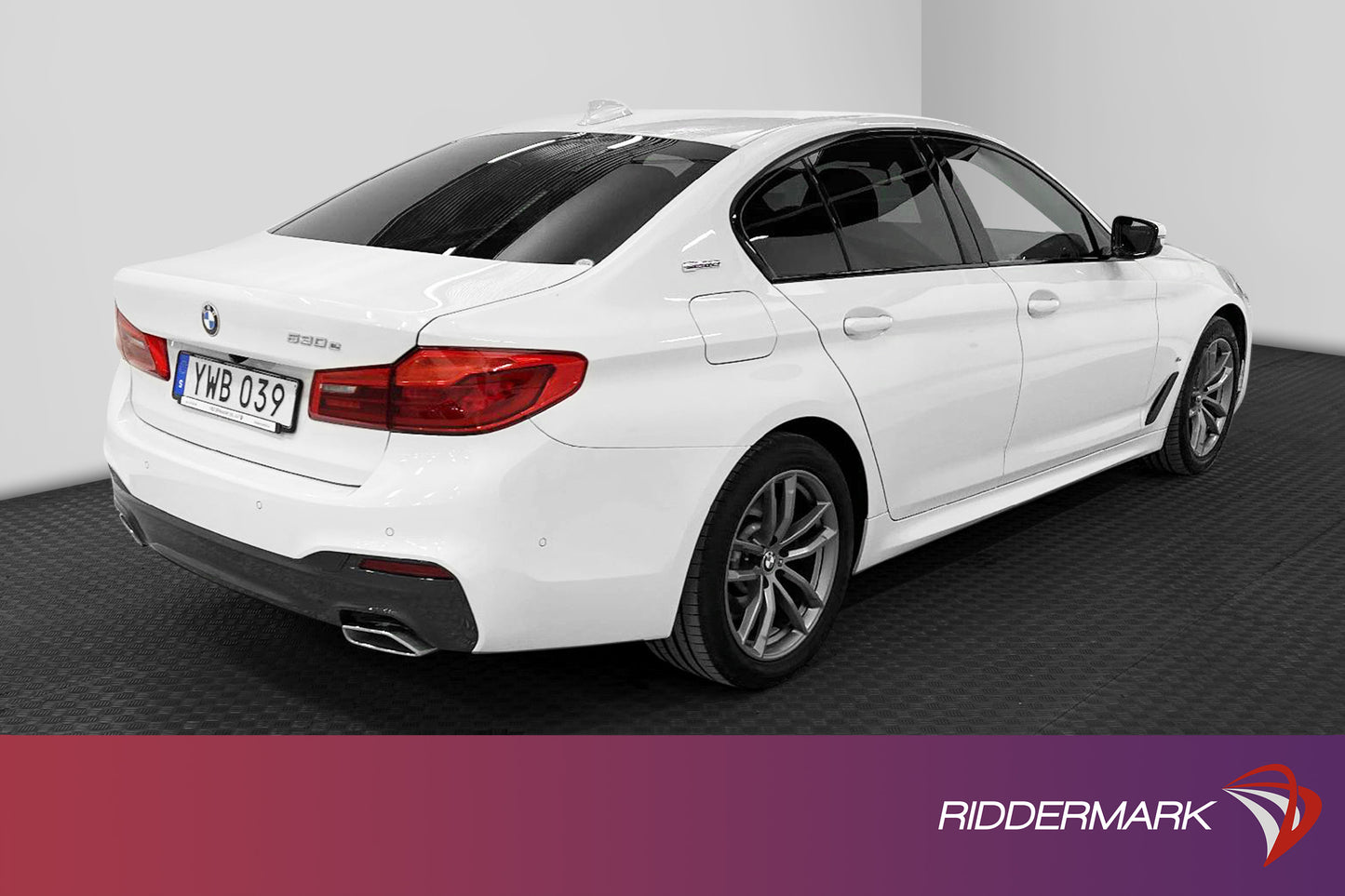 BMW 530e iPerformance Sedan 252hk M Sport Backkamera Navi