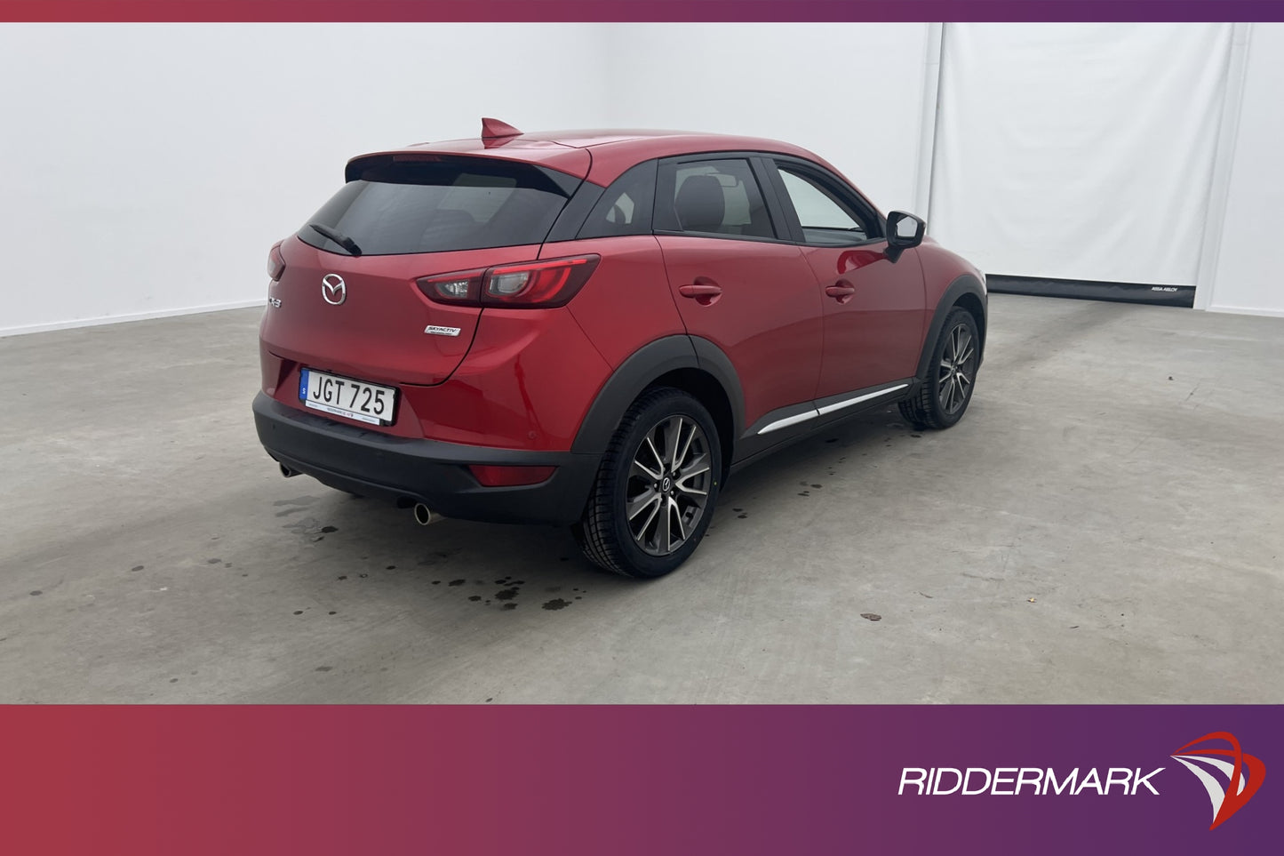 Mazda CX-3 2.0 AWD 150hk Optimum BOSE Skinn Kamera Navi HUD