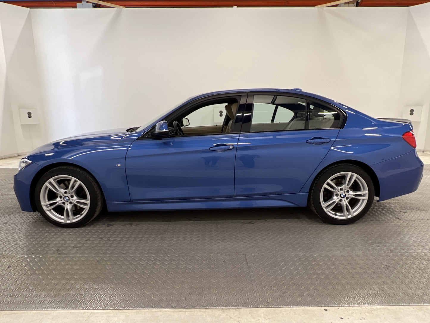 BMW 328i xDrive 245hk M-Sport Skinn Harman/Kardon M-Värm