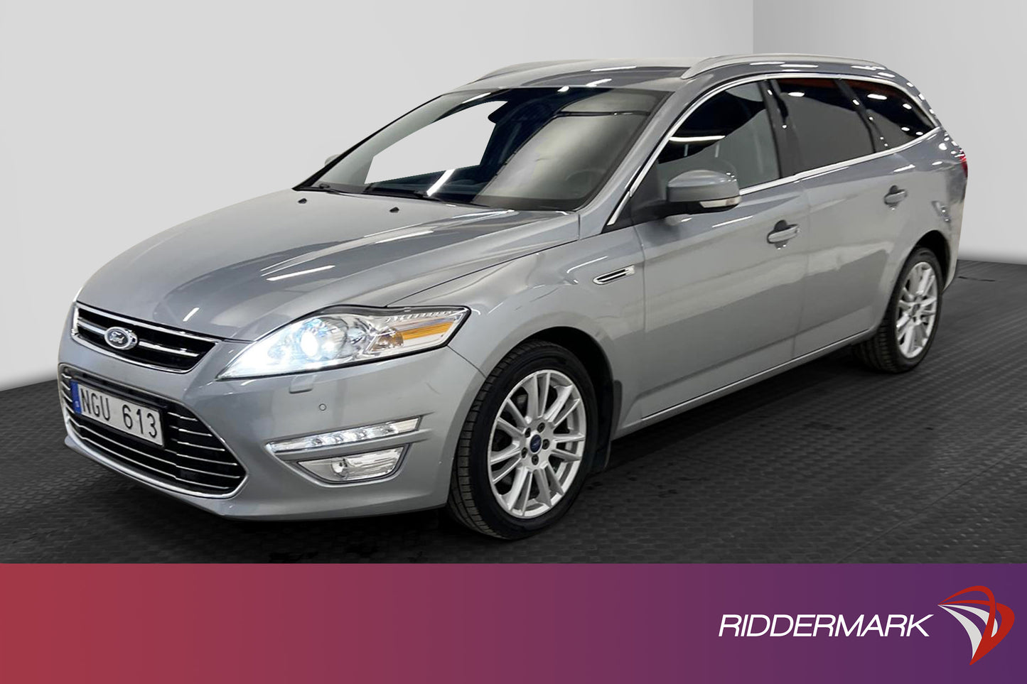 Ford Mondeo 2.0 TDCi 140hk D-värme Skinn P-sensorer Nyservad