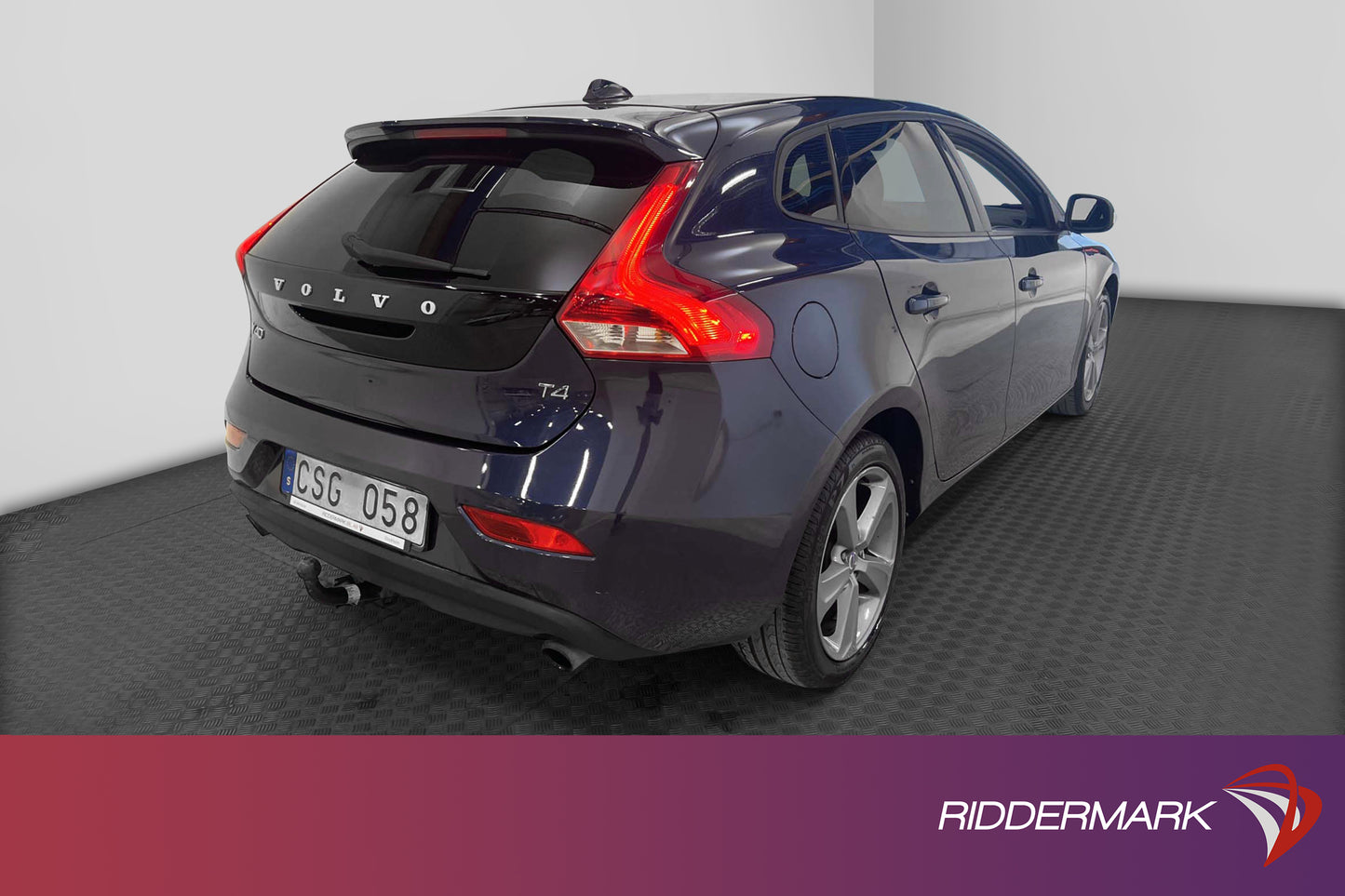 Volvo V40 T4 180hk Dragkrok Keyless 756kr Skatt Nyservad