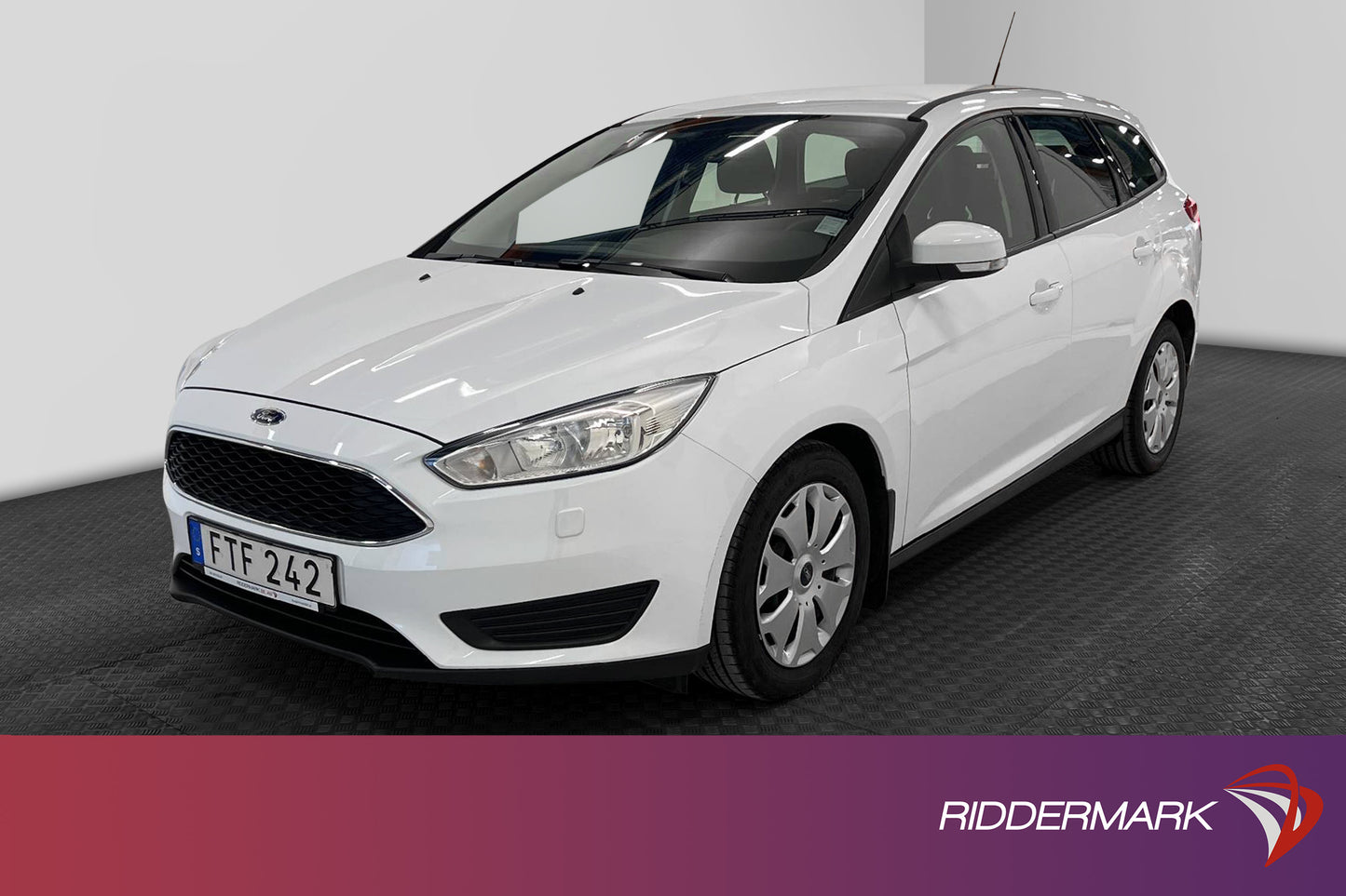 Ford Focus Kombi 105hk Motorvärmare PDC Välservad 0,34l/mil