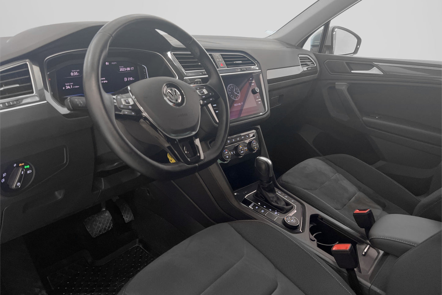 Volkswagen Tiguan 2.0 TDI 190hk 4M Cockpit D-Värm B-Kamera