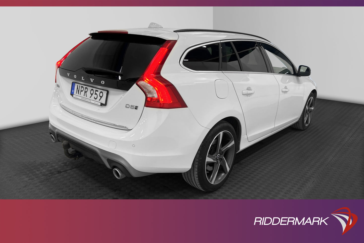 Volvo V60 D5 Plug-in AWD 231hk R-Design Drag Psensorer