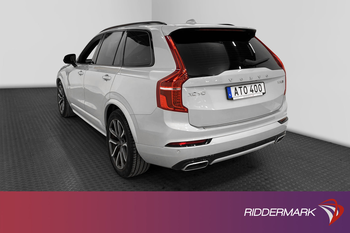 Volvo XC90 T5 AWD 250hk R-Design 7-Sits VOC Pano HUD 360°