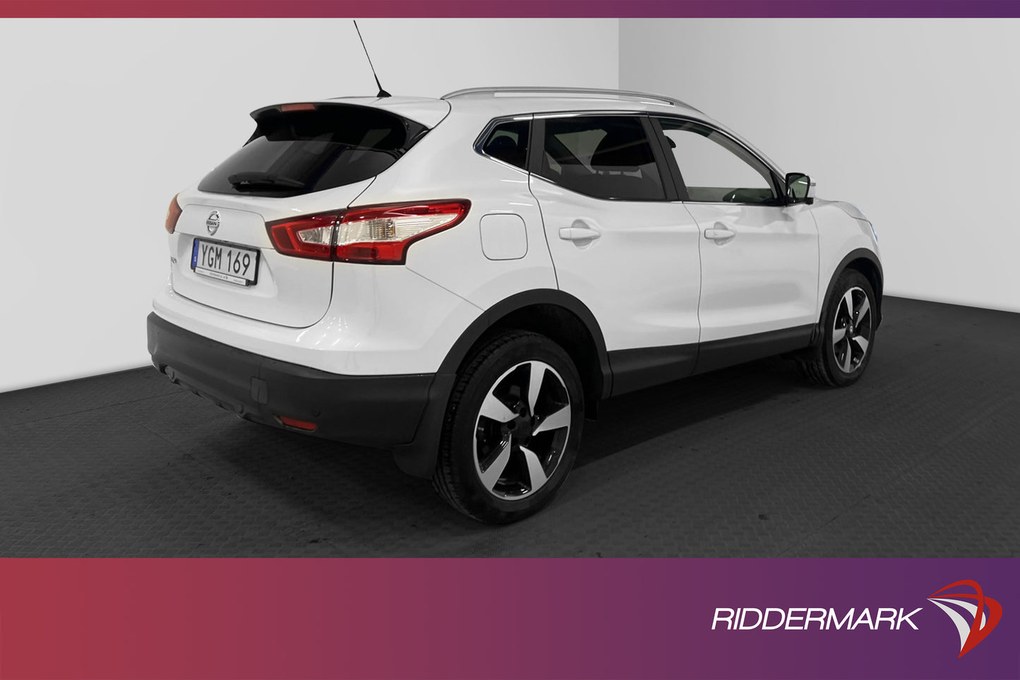 Nissan Qashqai 1.2 DIG-T 115hk N-Connecta Pano 360° Navi